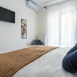 Apartment Is, Thessaloniki
